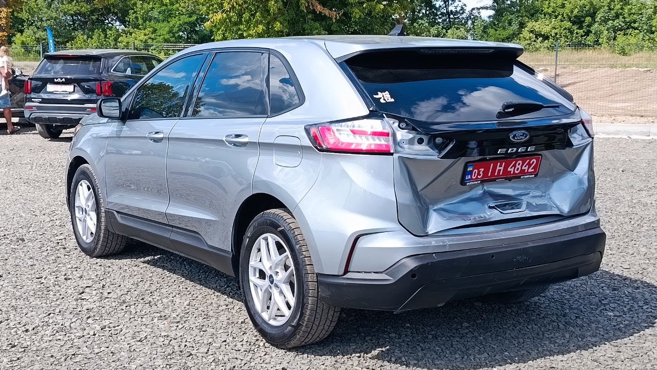 FORD EDGE SE 2021