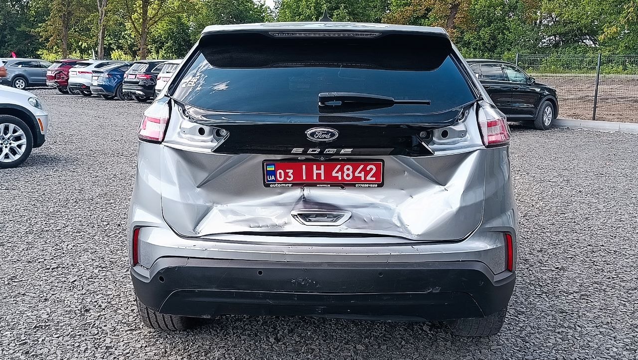 FORD EDGE SE 2021