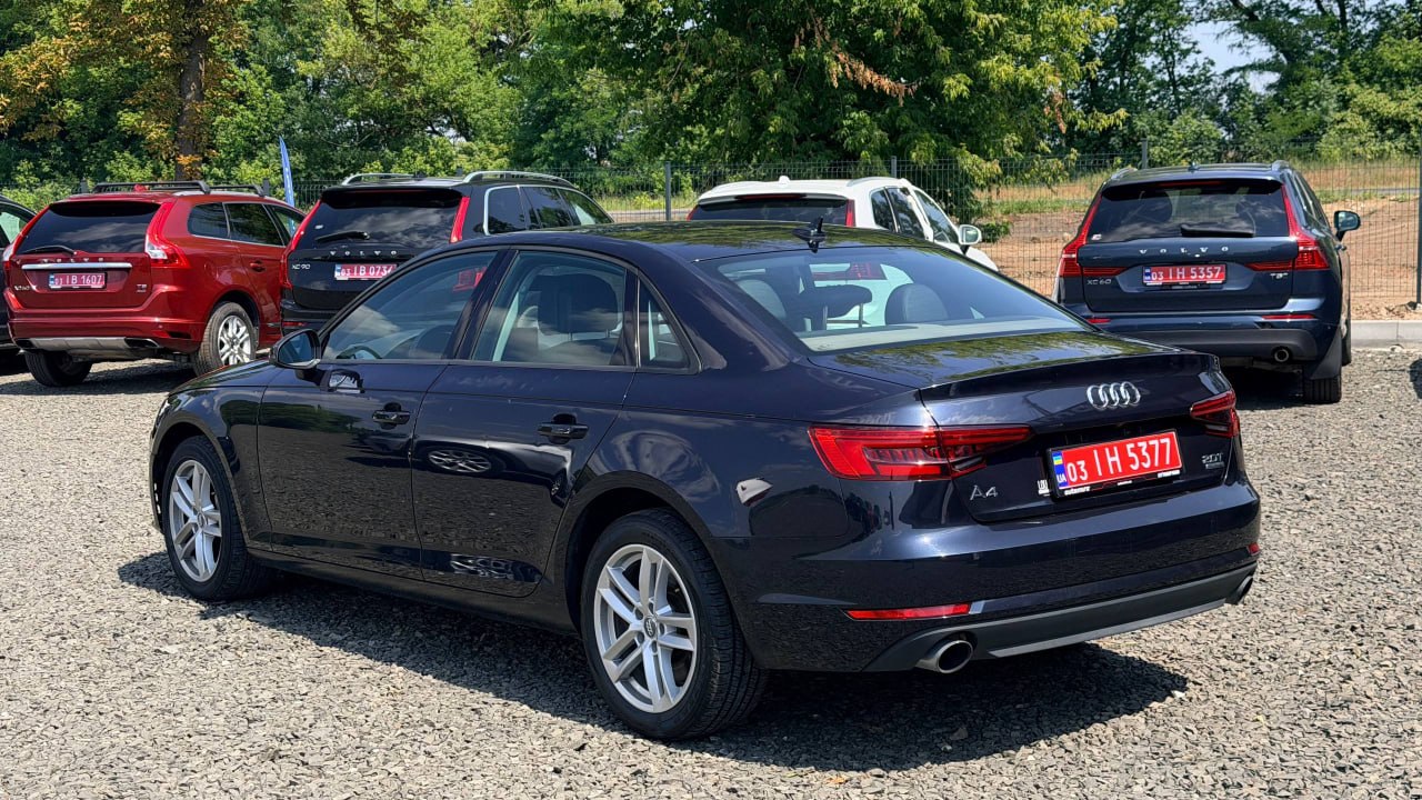 AUDI A4 PREMIUM 2016