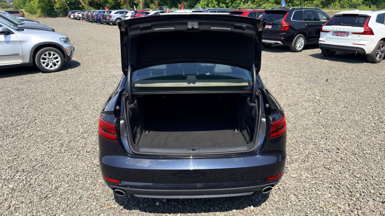 AUDI A4 PREMIUM 2016