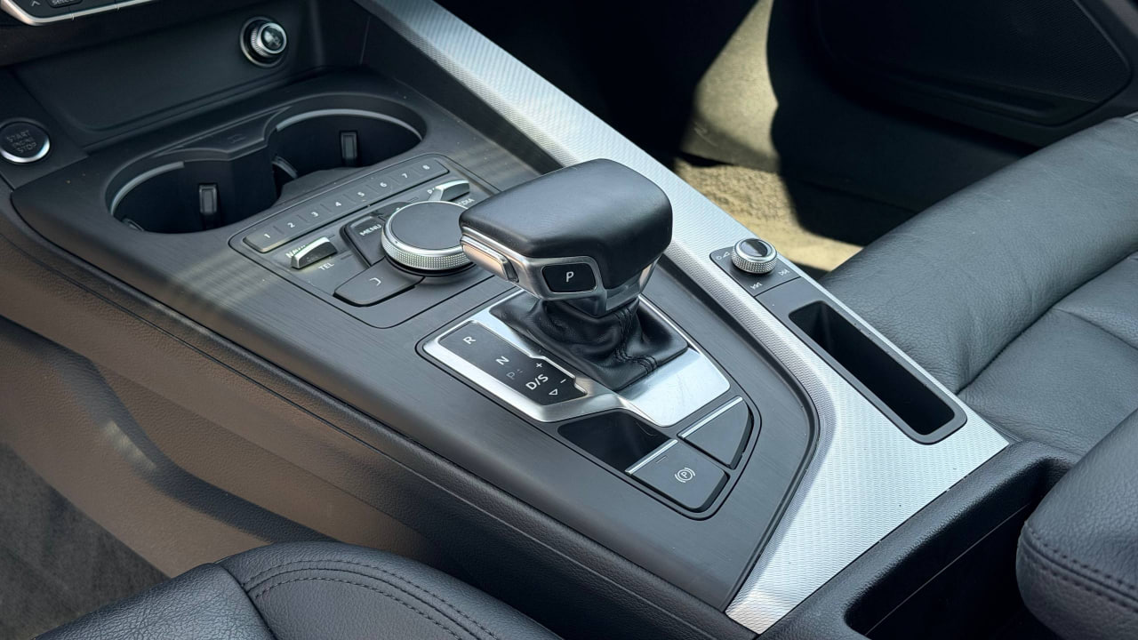 AUDI A4 PREMIUM 2016