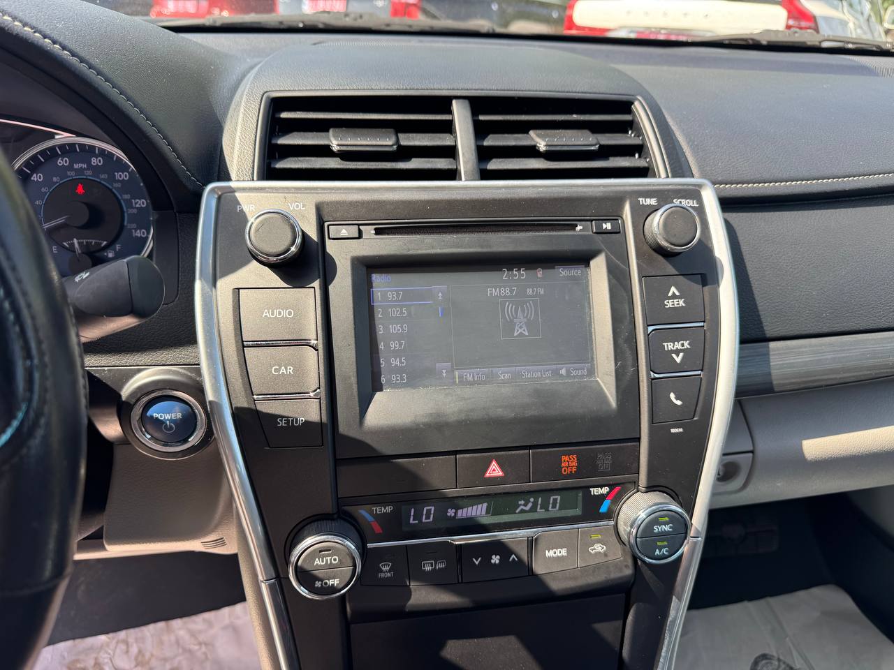 TOYOTA CAMRY HYBRID LE 2016