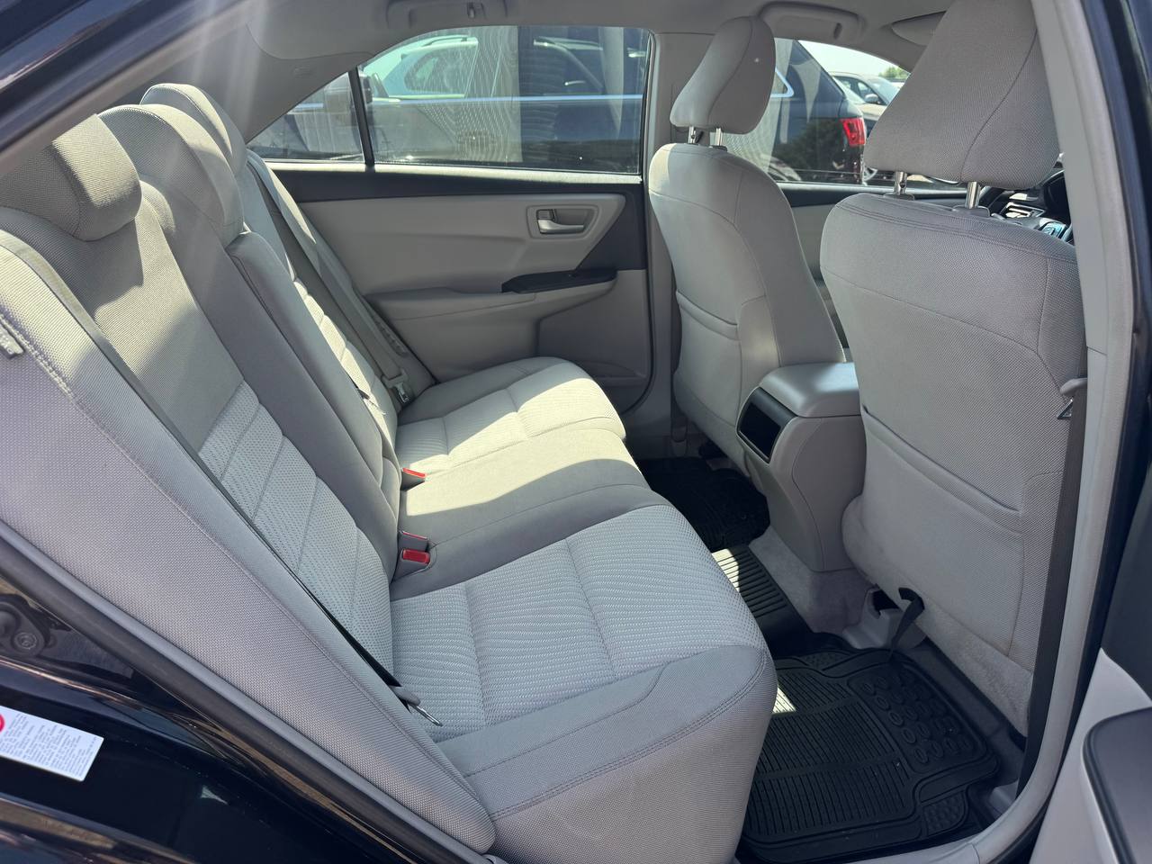 TOYOTA CAMRY HYBRID LE 2016