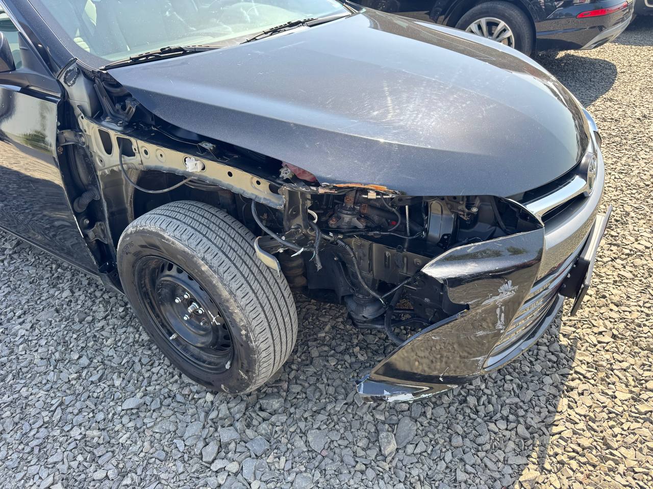 TOYOTA CAMRY HYBRID LE 2016