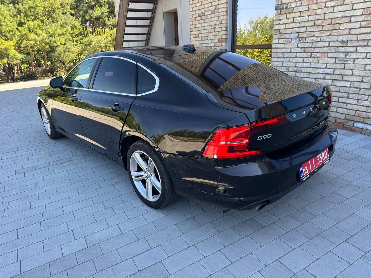 VOLVO S90 T5 MOMENTUM 2017