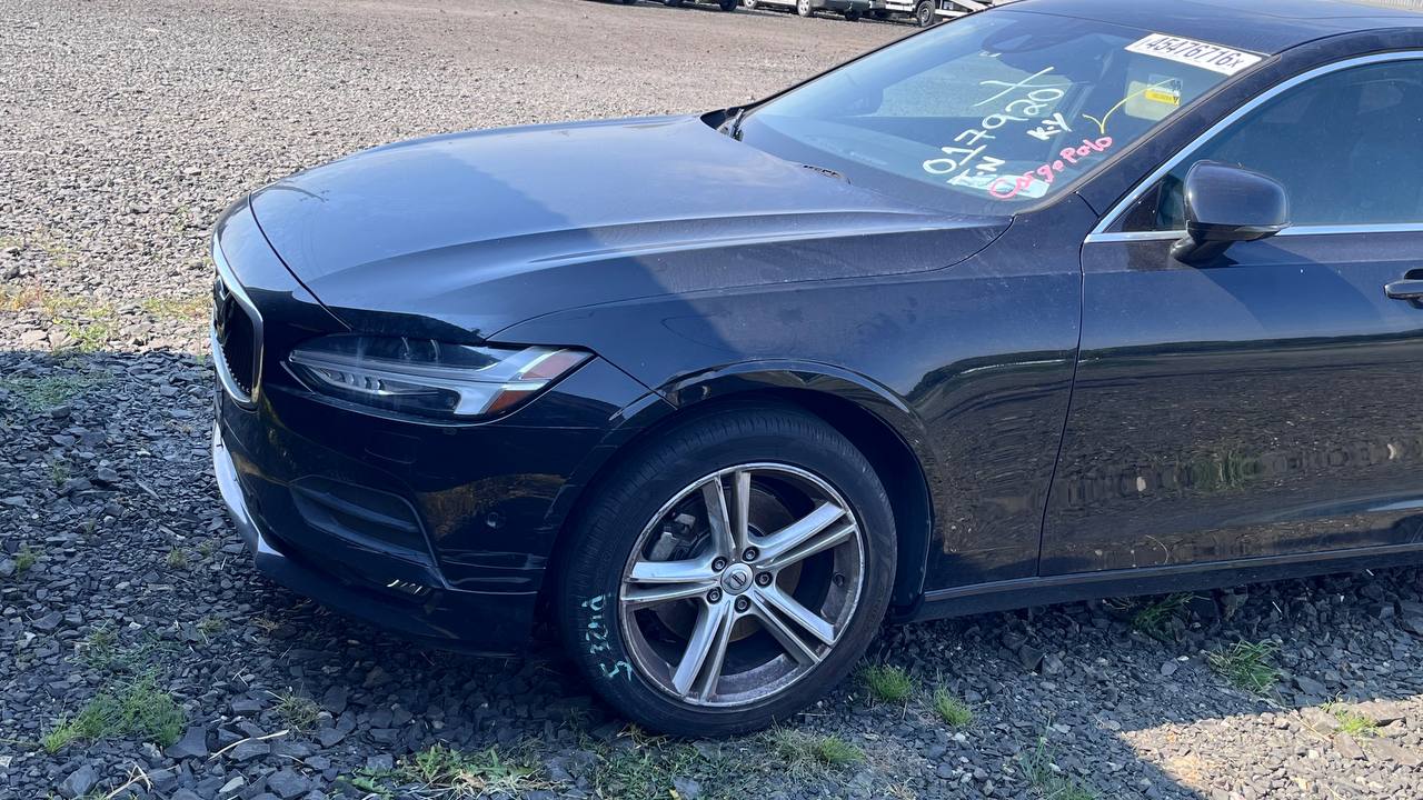 VOLVO S90 T5 MOMENTUM 2017