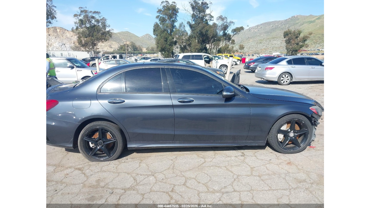 MERCEDES-BENZ C 300 AMG 2015