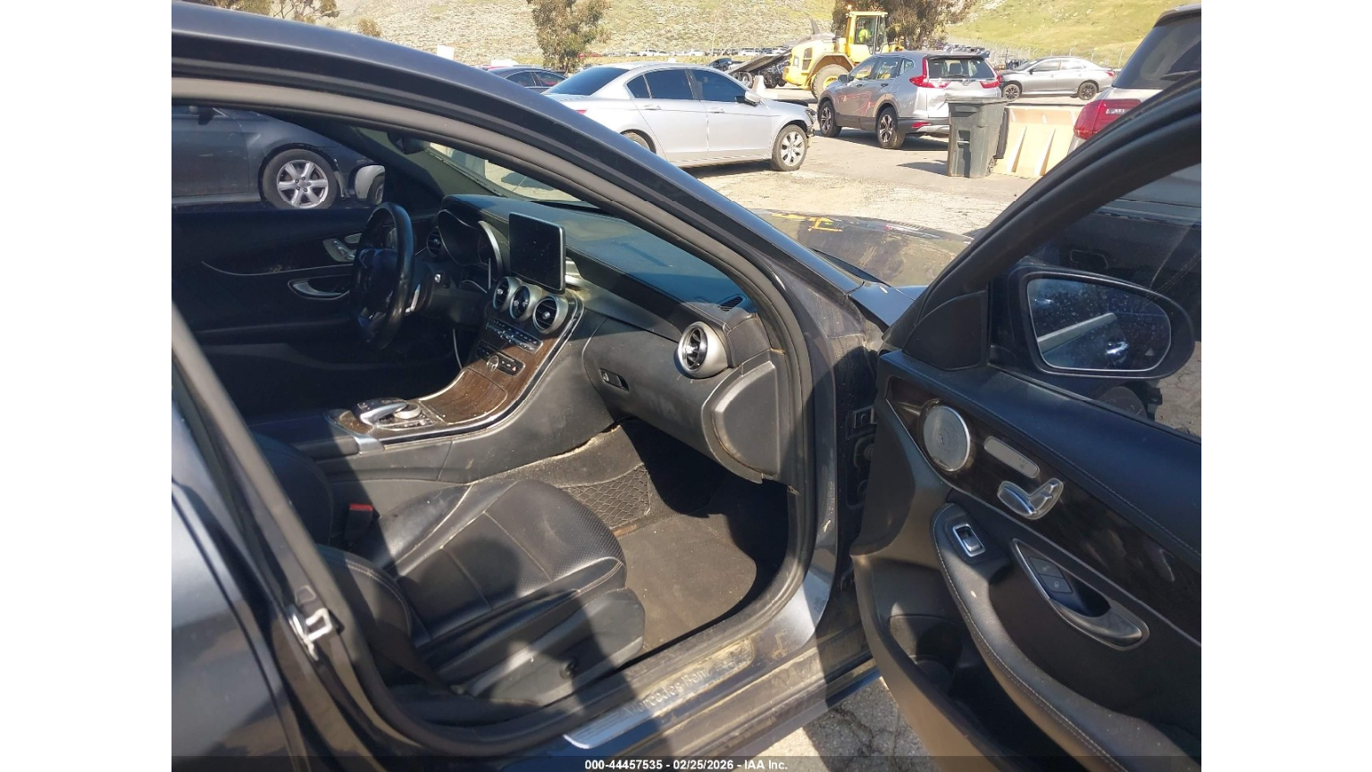 MERCEDES-BENZ C 300 AMG 2015