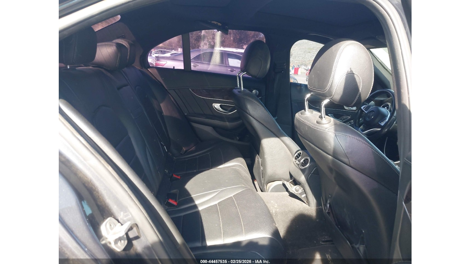 MERCEDES-BENZ C 300 AMG 2015