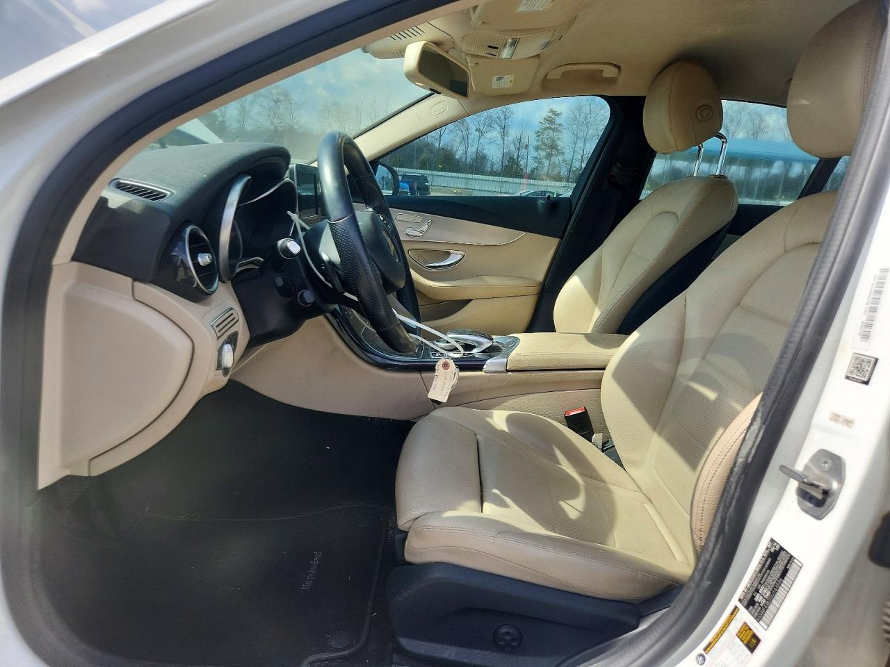 MERCEDES-BENZ C 300 2016