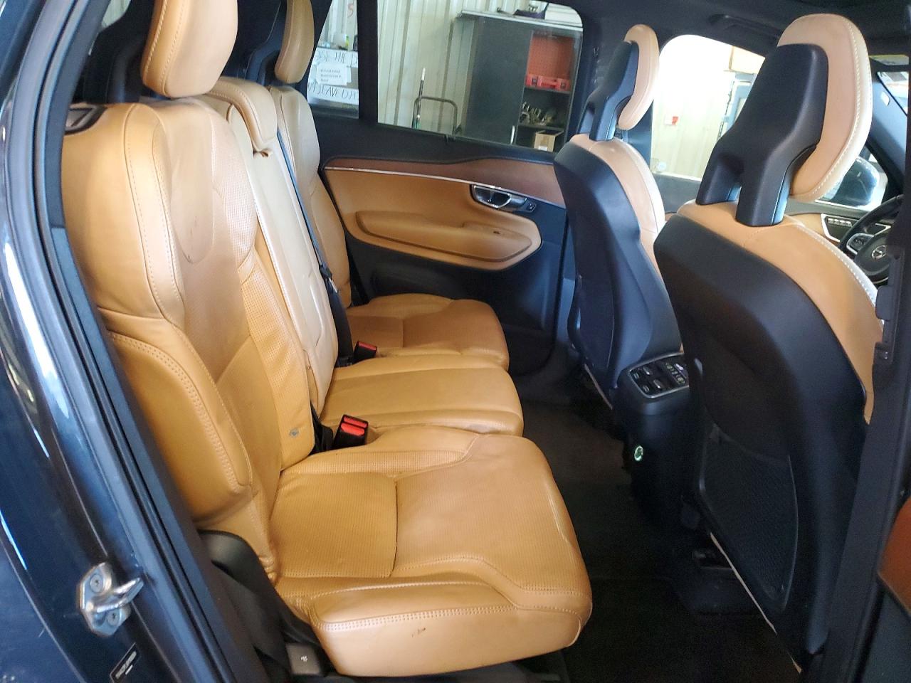 VOLVO XC90 T6 2018