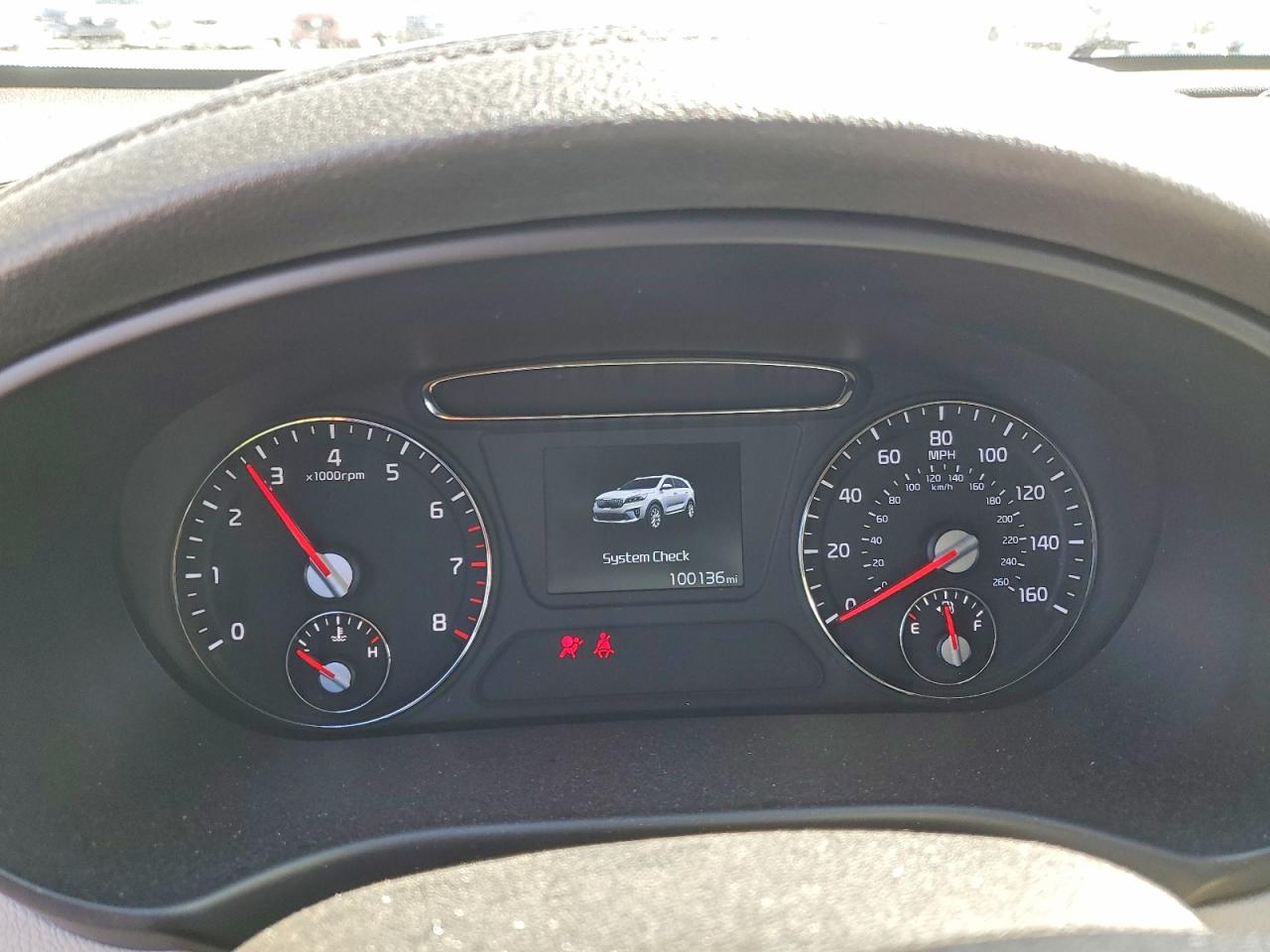 KIA SORENTO LX 2018