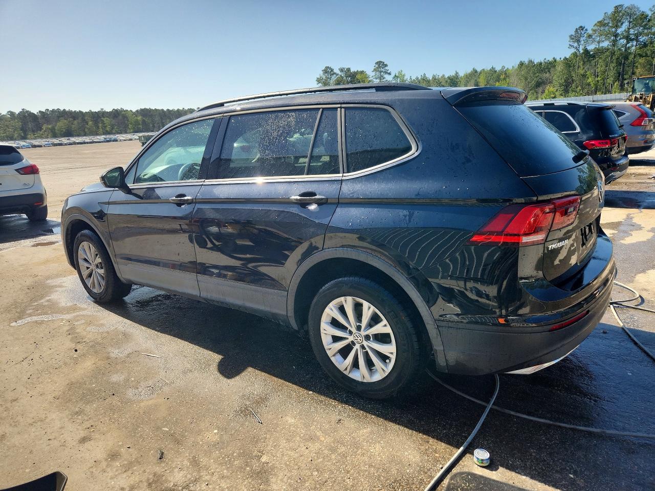 VOLKSWAGEN TIGUAN S 2019