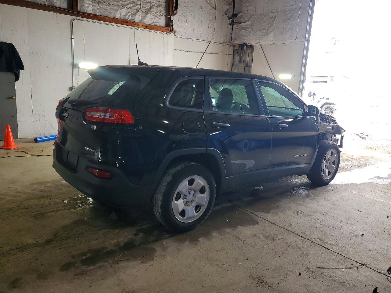 JEEP CHEROKEE SPORT 2015