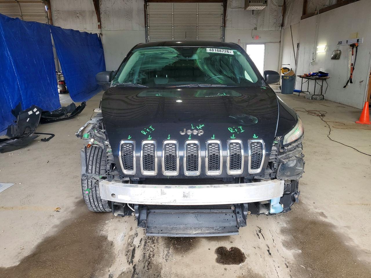JEEP CHEROKEE SPORT 2015