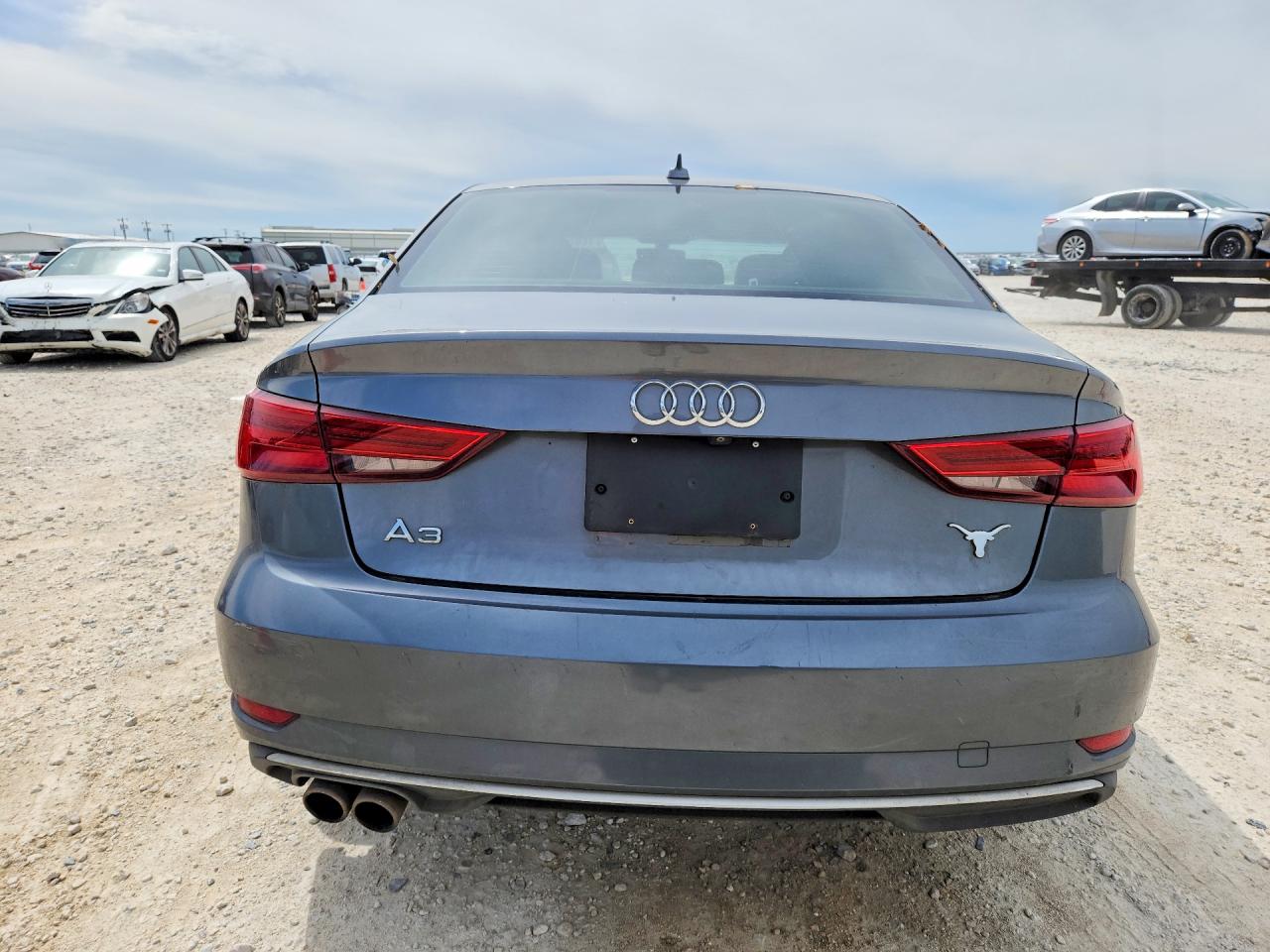 AUDI A3 PREMIUM 2016