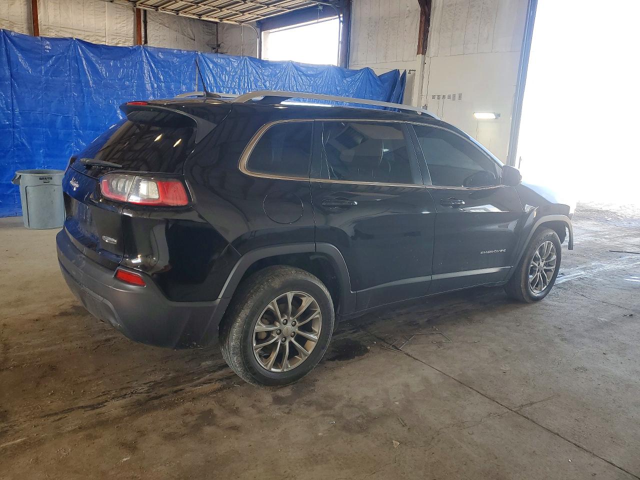 JEEP CHEROKEE LATITUDE PLUS 2018