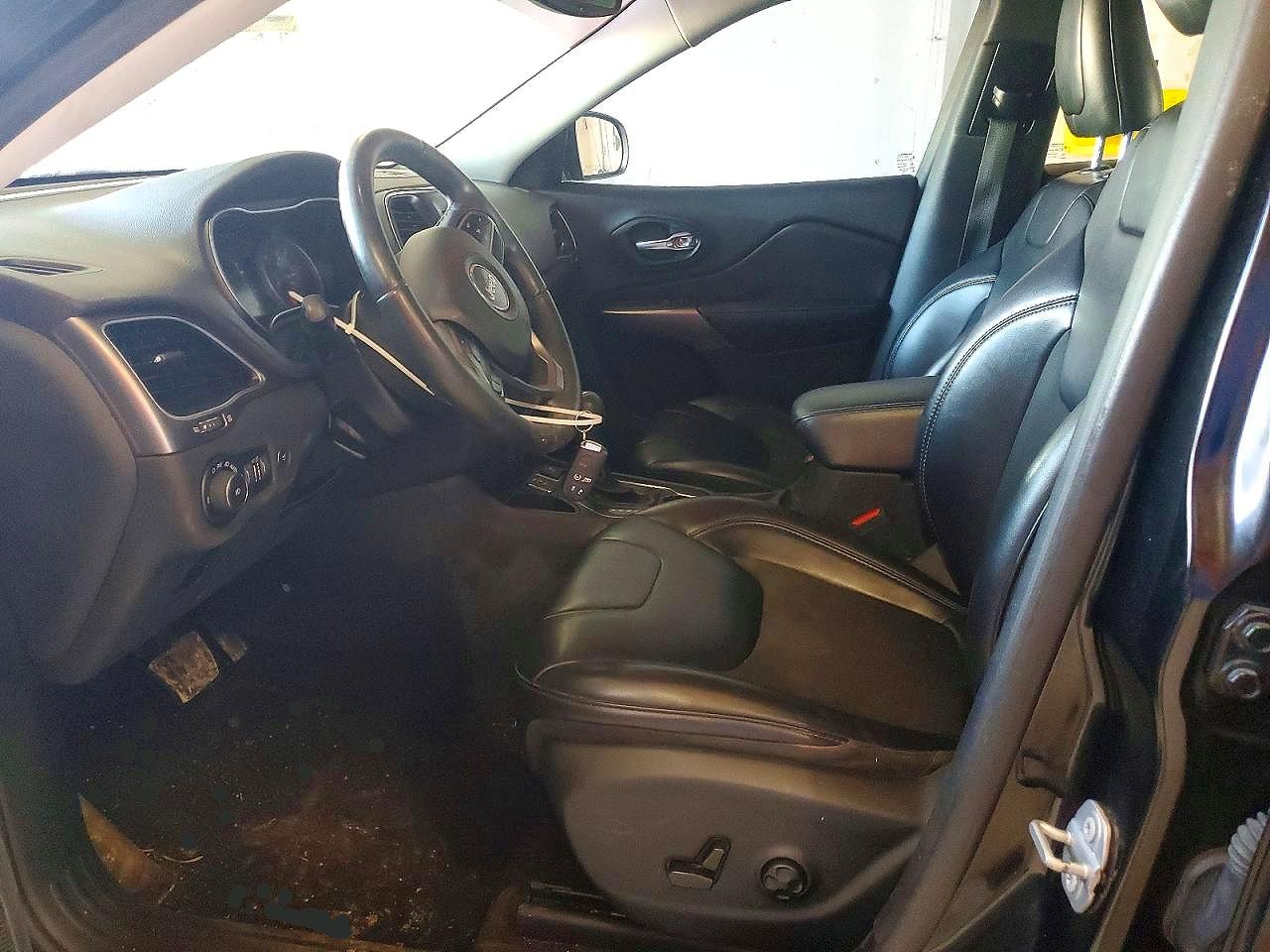 JEEP CHEROKEE LATITUDE PLUS 2018