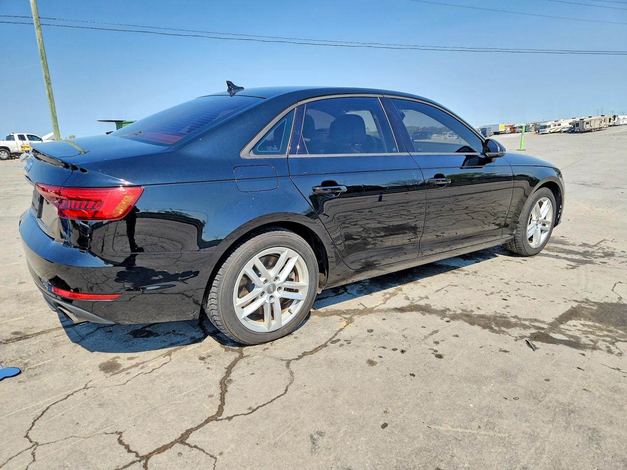 AUDI A4 PREMIUM 2017