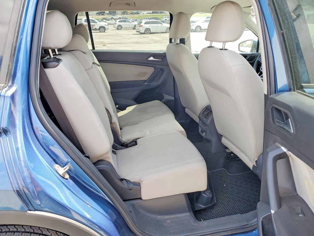 VOLKSWAGEN TIGUAN S 2020