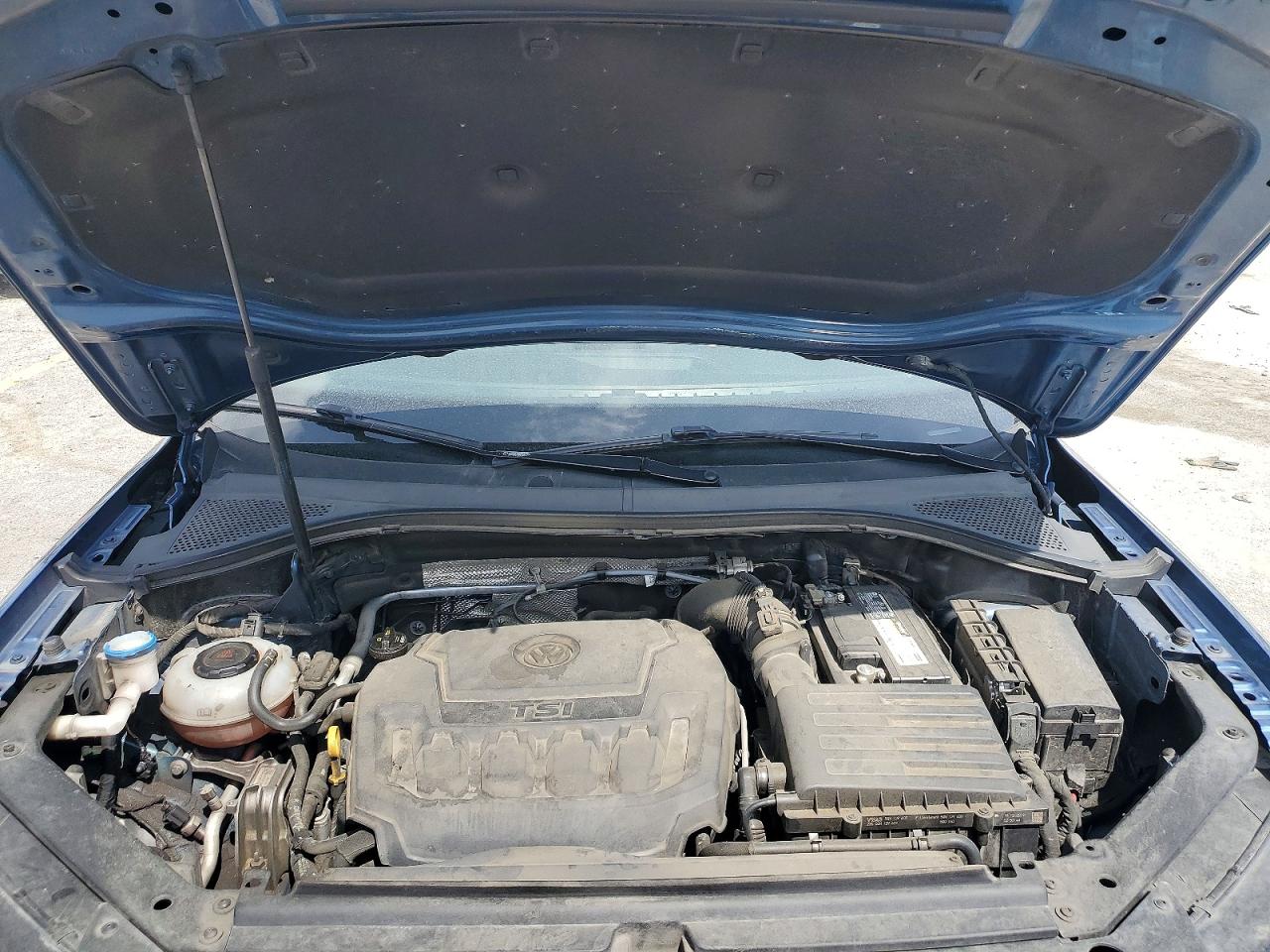 VOLKSWAGEN TIGUAN S 2020