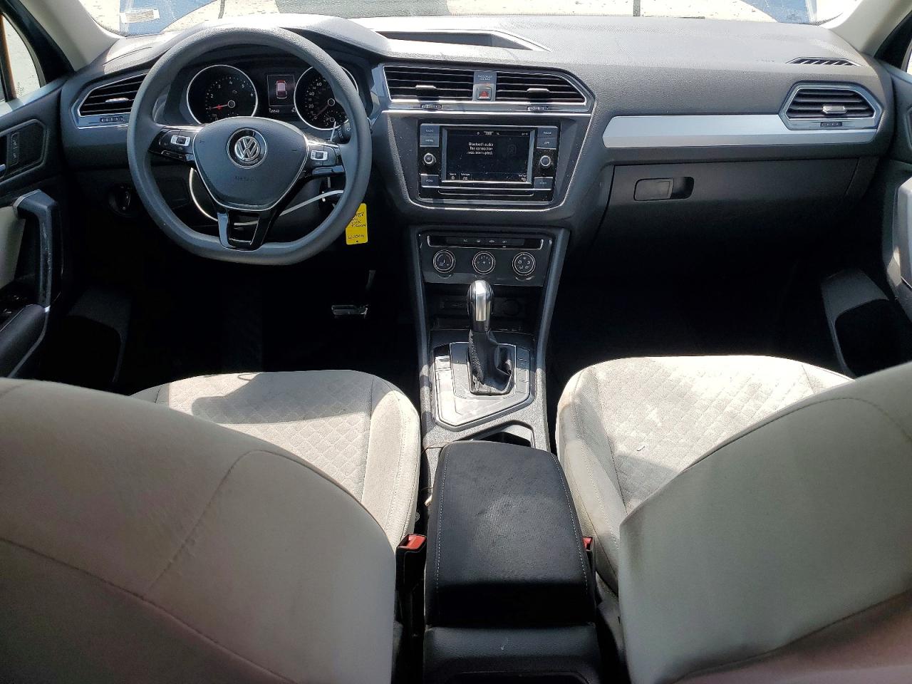 VOLKSWAGEN TIGUAN S 2020