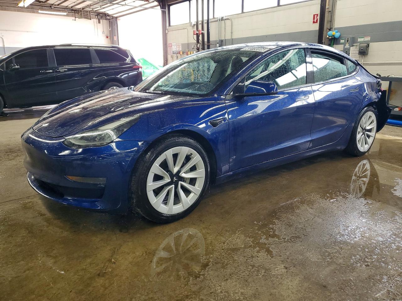 TESLA MODEL 3 RWD 2022