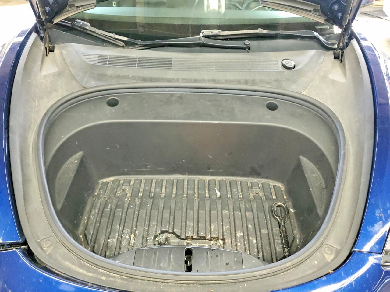 TESLA MODEL 3 RWD 2022