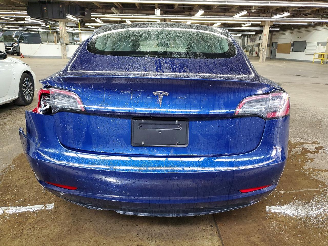 TESLA MODEL 3 RWD 2022