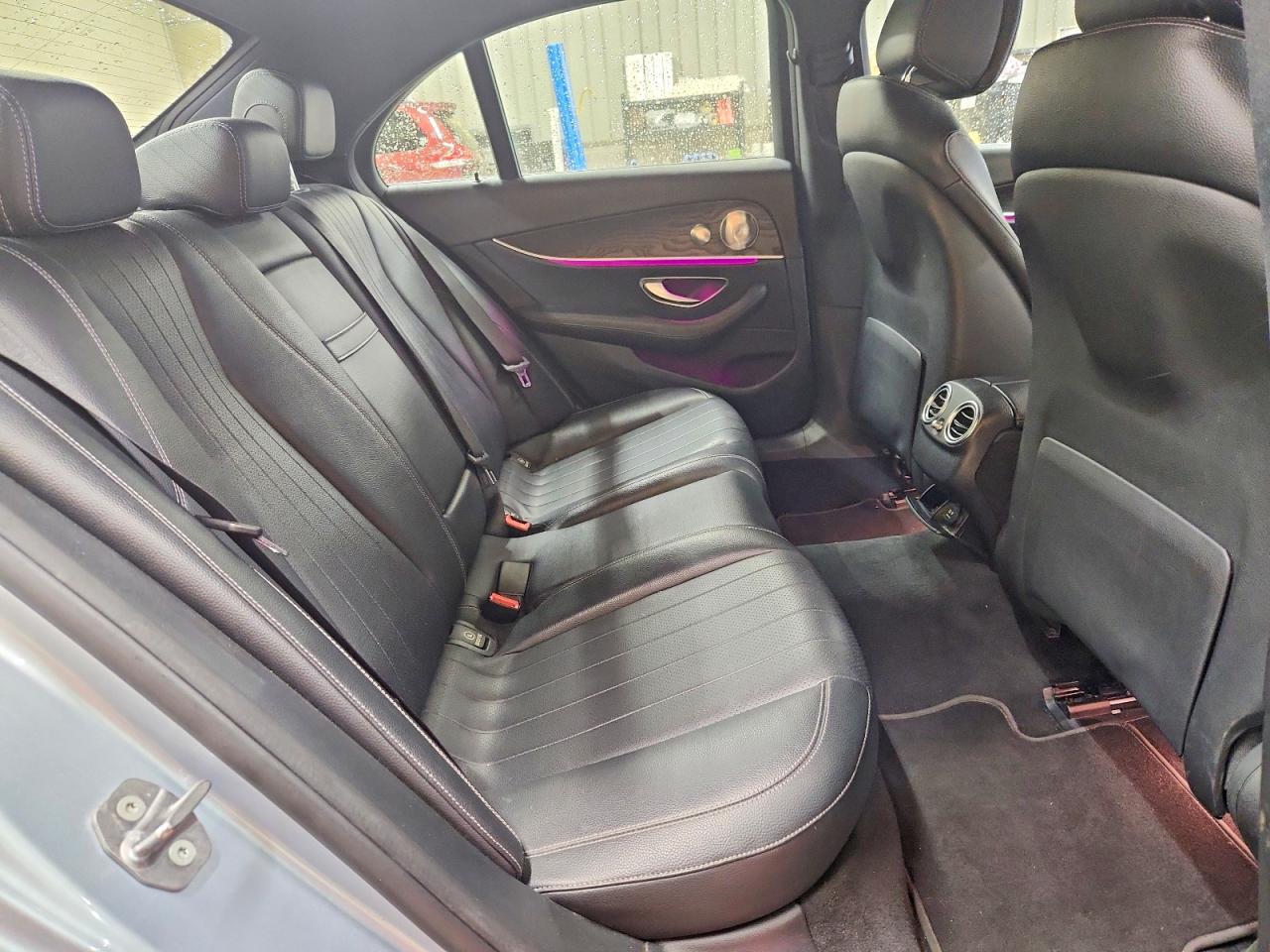 MERCEDES-BENZ E 300 2016