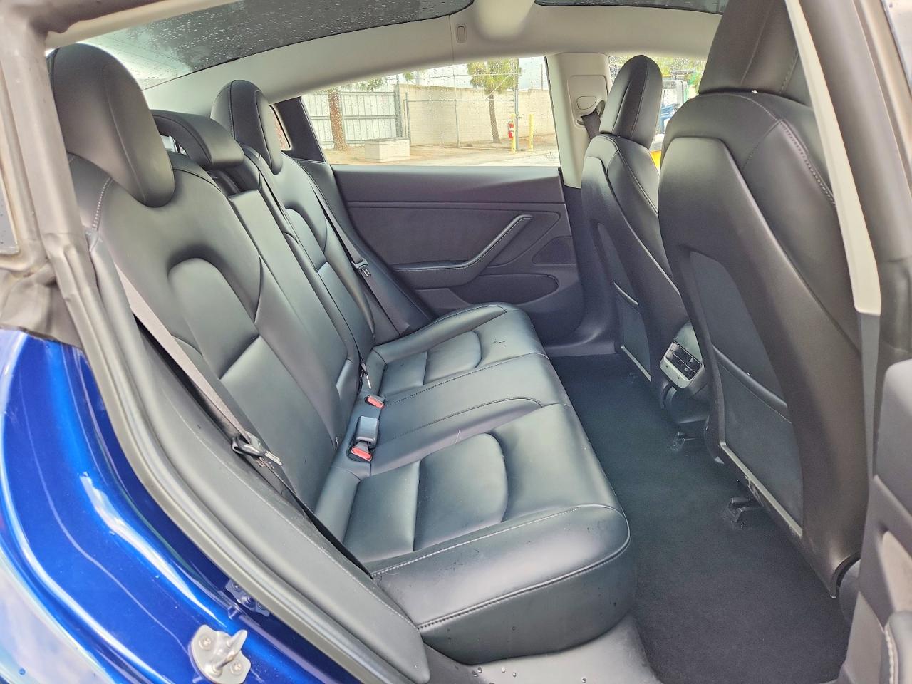 TESLA MODEL 3 RWD 2019