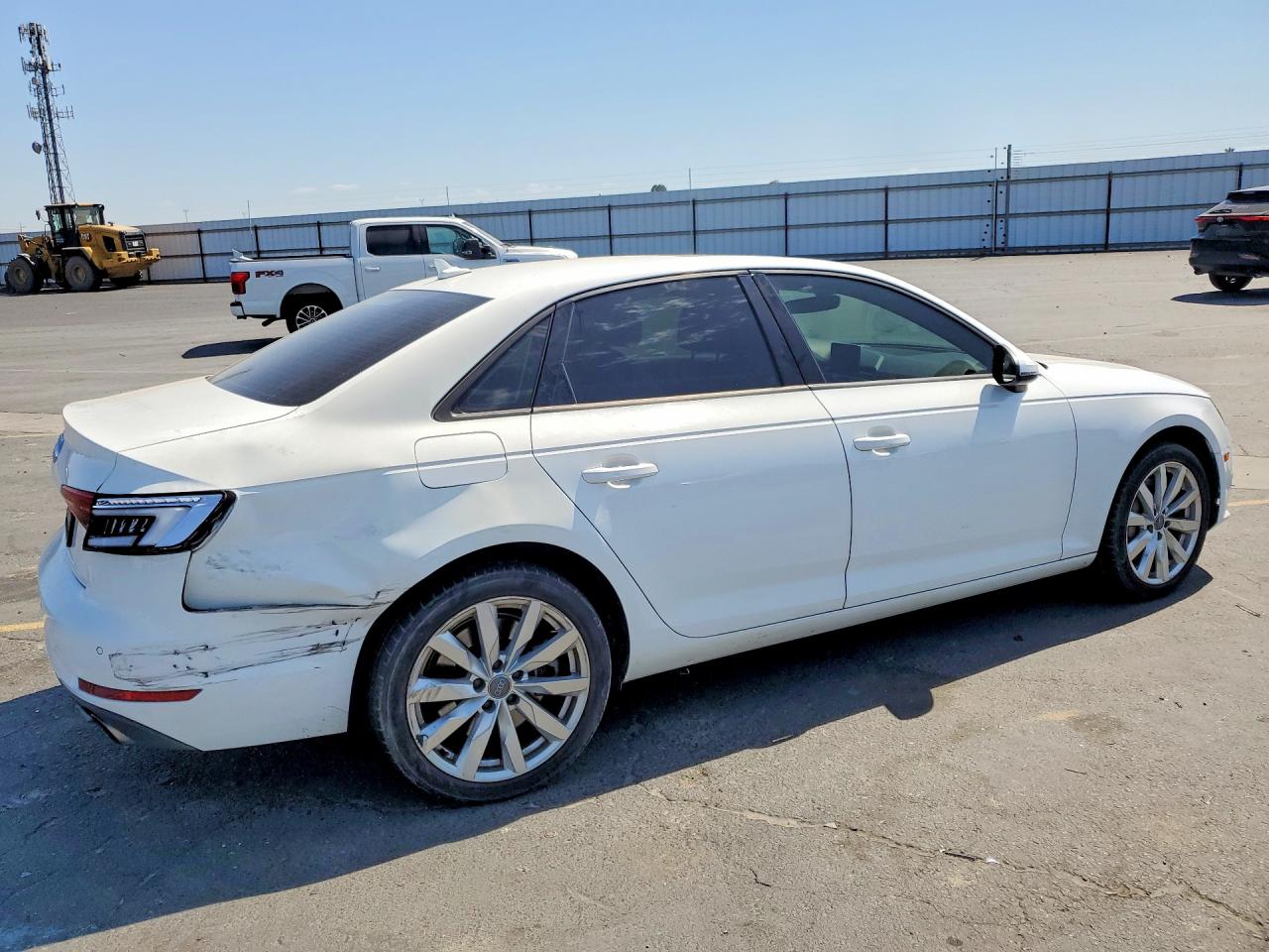 AUDI A4 PREMIUM 2016