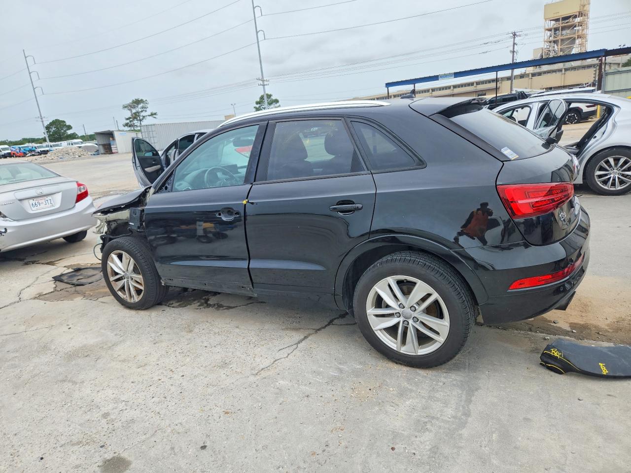AUDI Q3 PREMIUM 2016