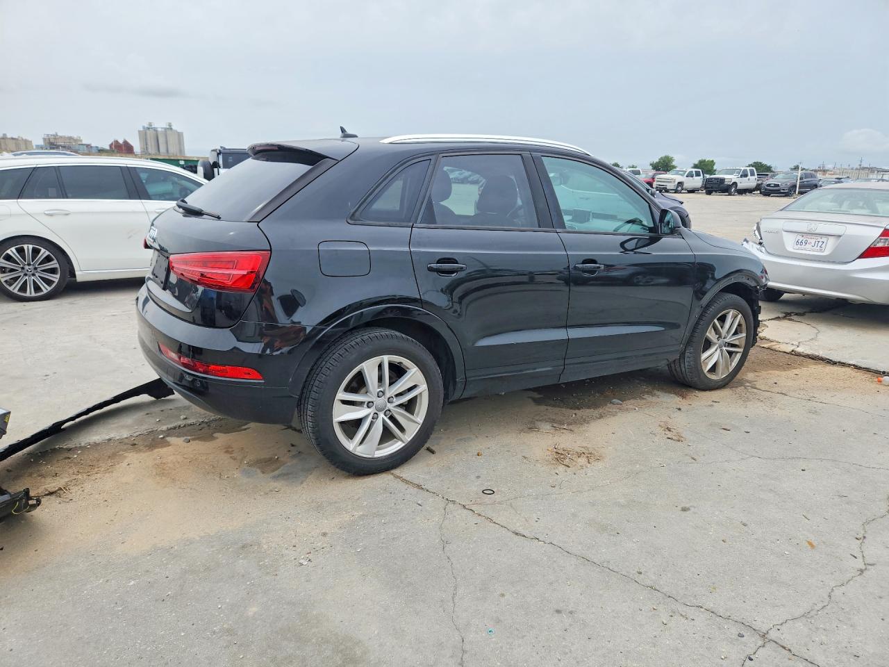 AUDI Q3 PREMIUM 2016