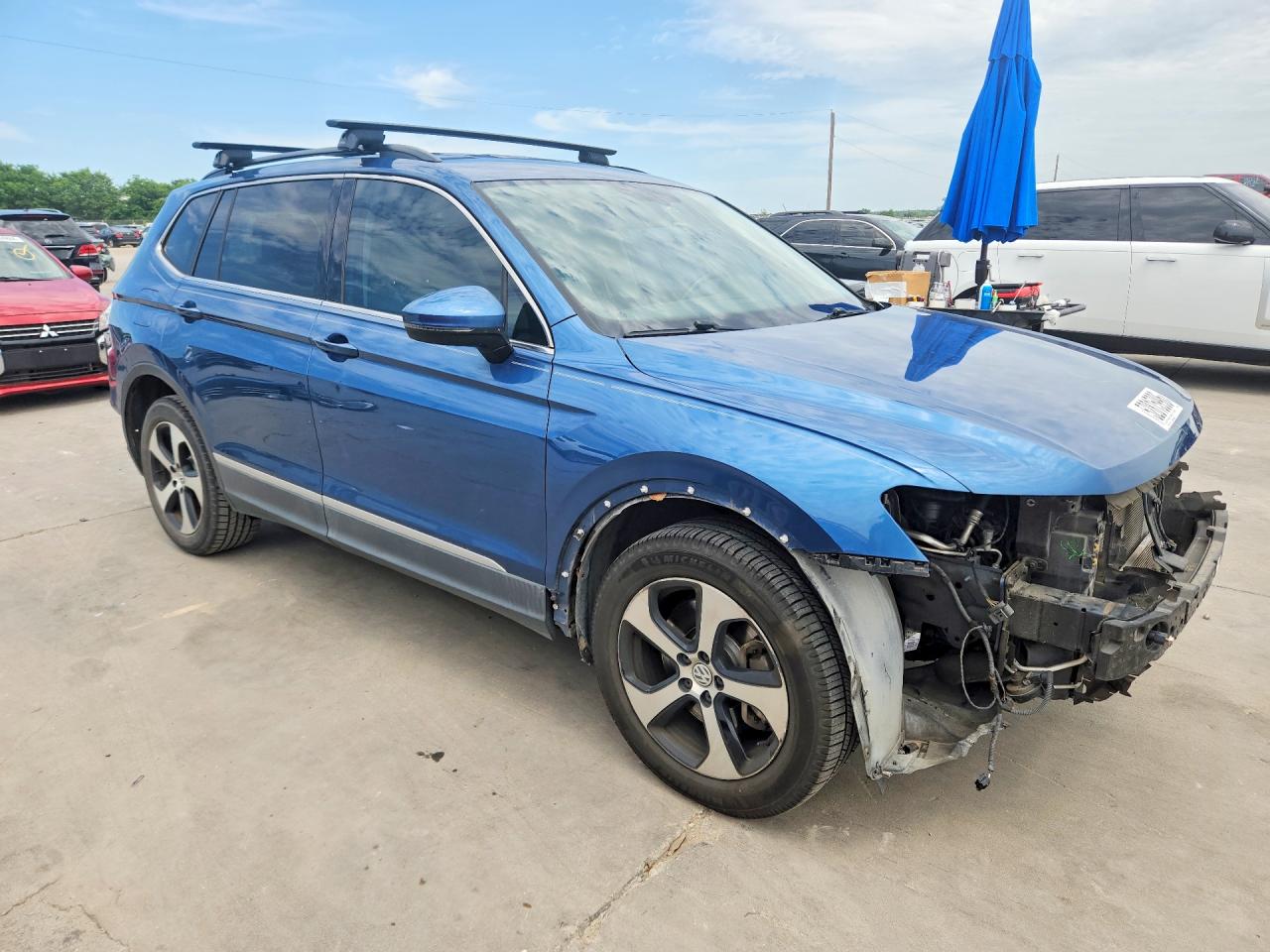 VOLKSWAGEN TIGUAN SE 2017
