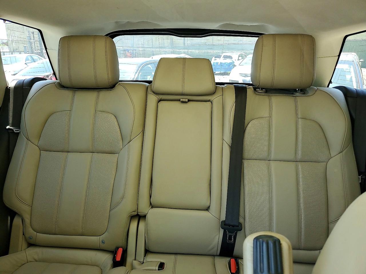 LAND ROVER RANGE ROVER SPORT SE 2014