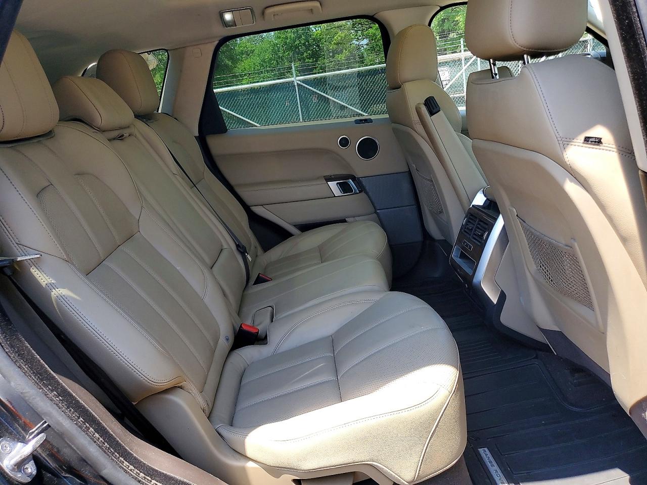 LAND ROVER RANGE ROVER SPORT SE 2014