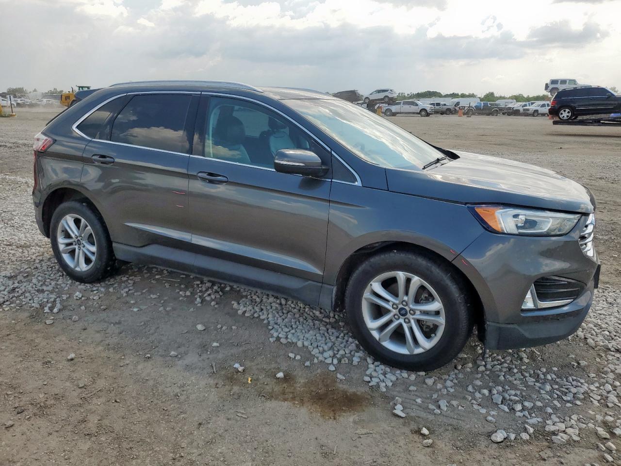 FORD EDGE SEL 2019