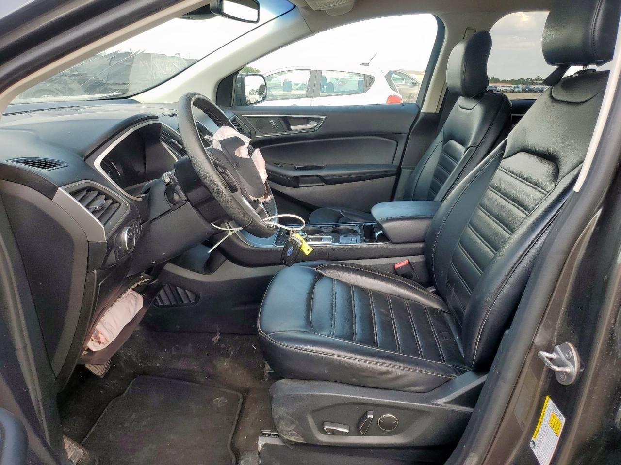 FORD EDGE SEL 2019