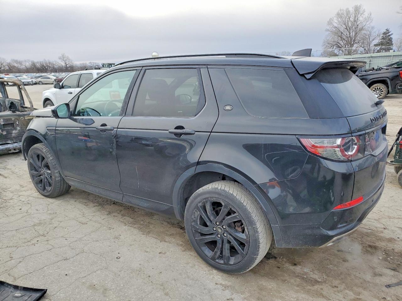 LAND ROVER DISCOVERY SPORT HSE R-DYNAMIC 2016