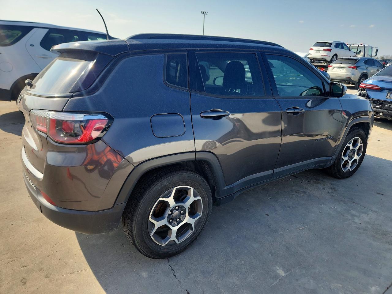 JEEP COMPASS LATITUDE 2018