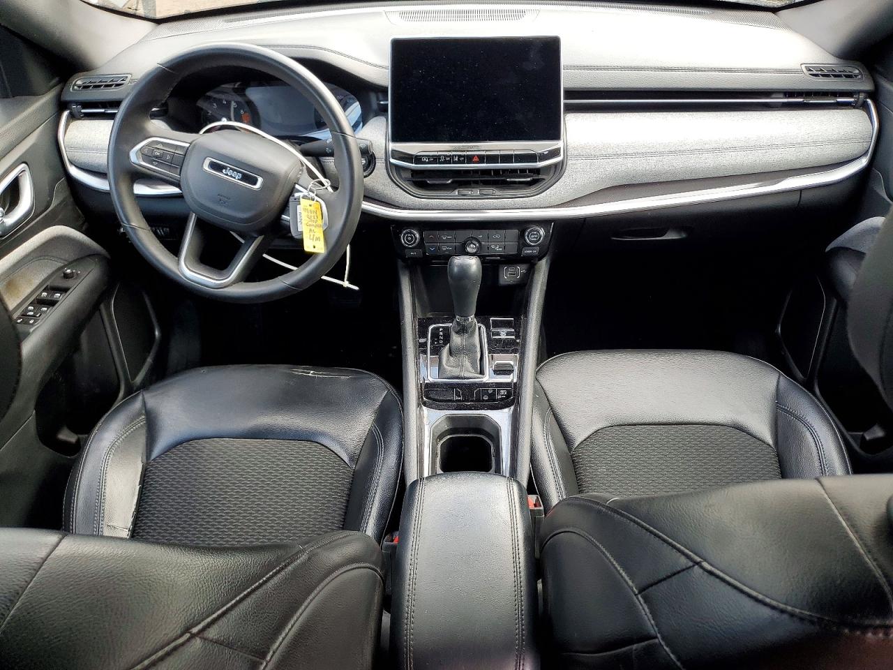 JEEP COMPASS LATITUDE 2023