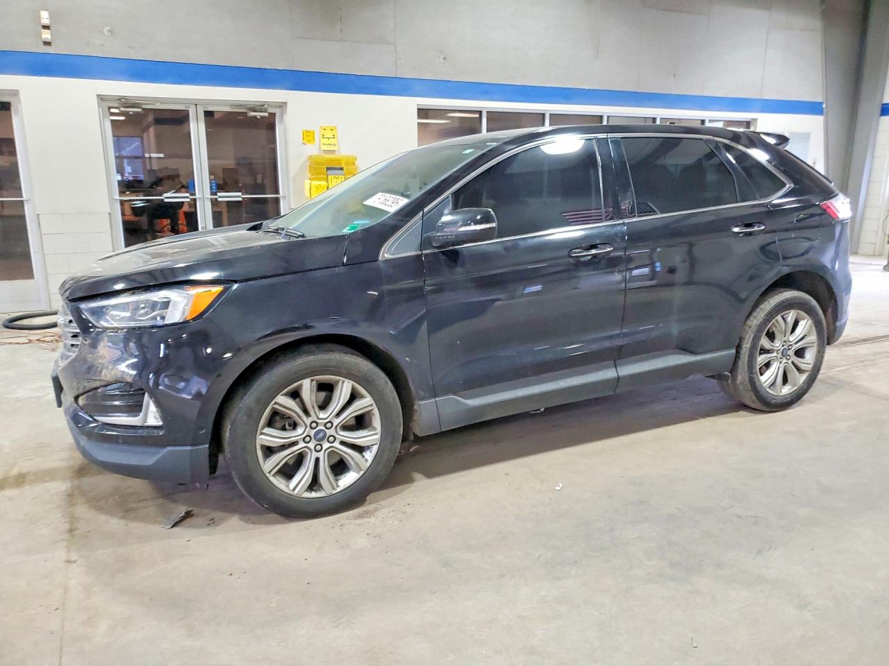 FORD EDGE TITANIUM 2019