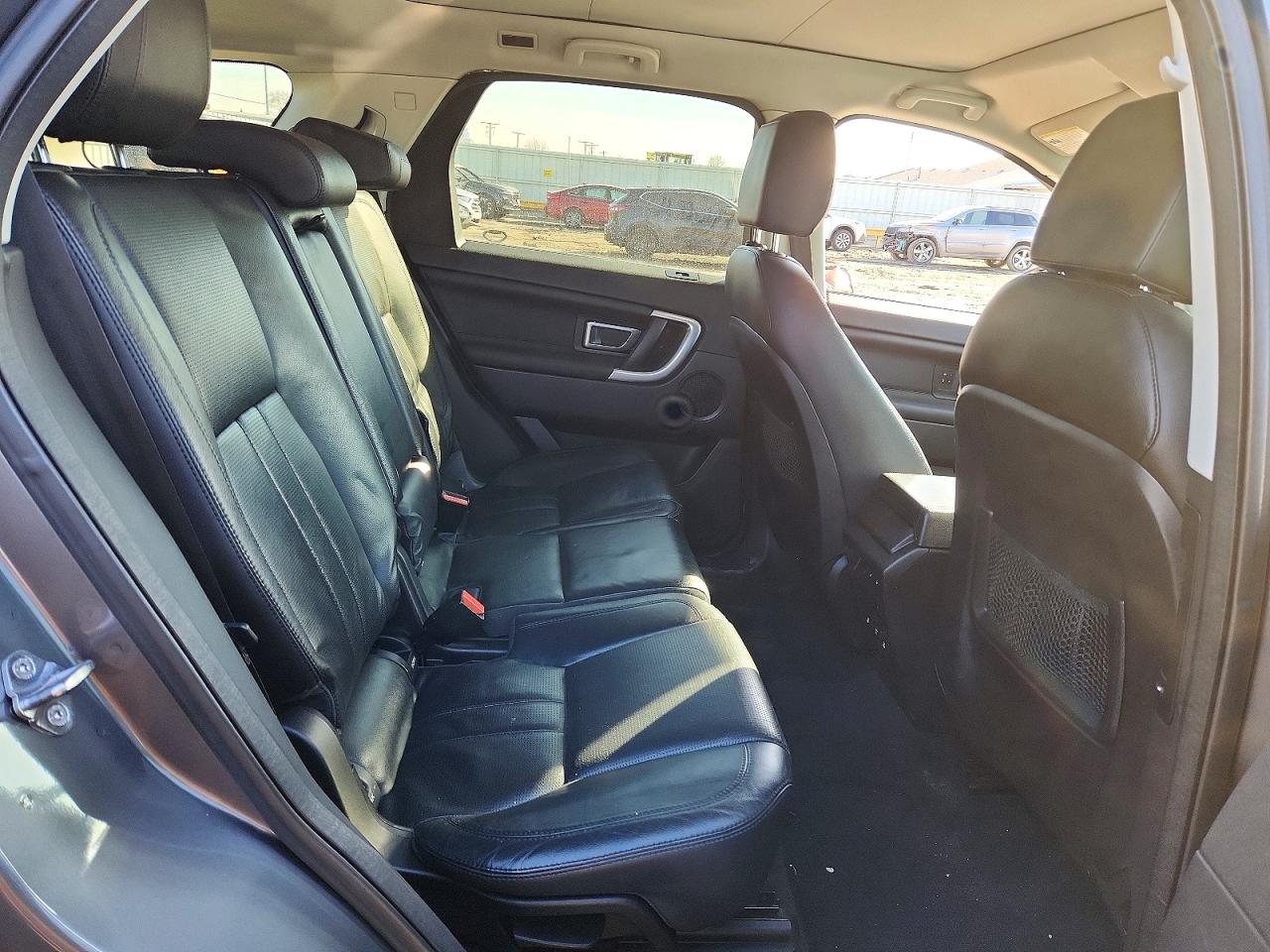 LAND ROVER DISCOVERY SPORT HSE 2015