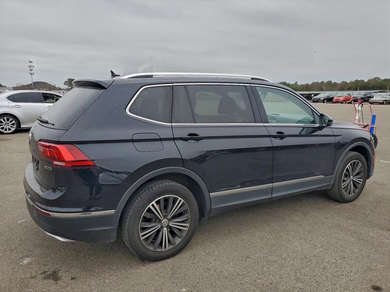 VOLKSWAGEN TIGUAN SE 2019