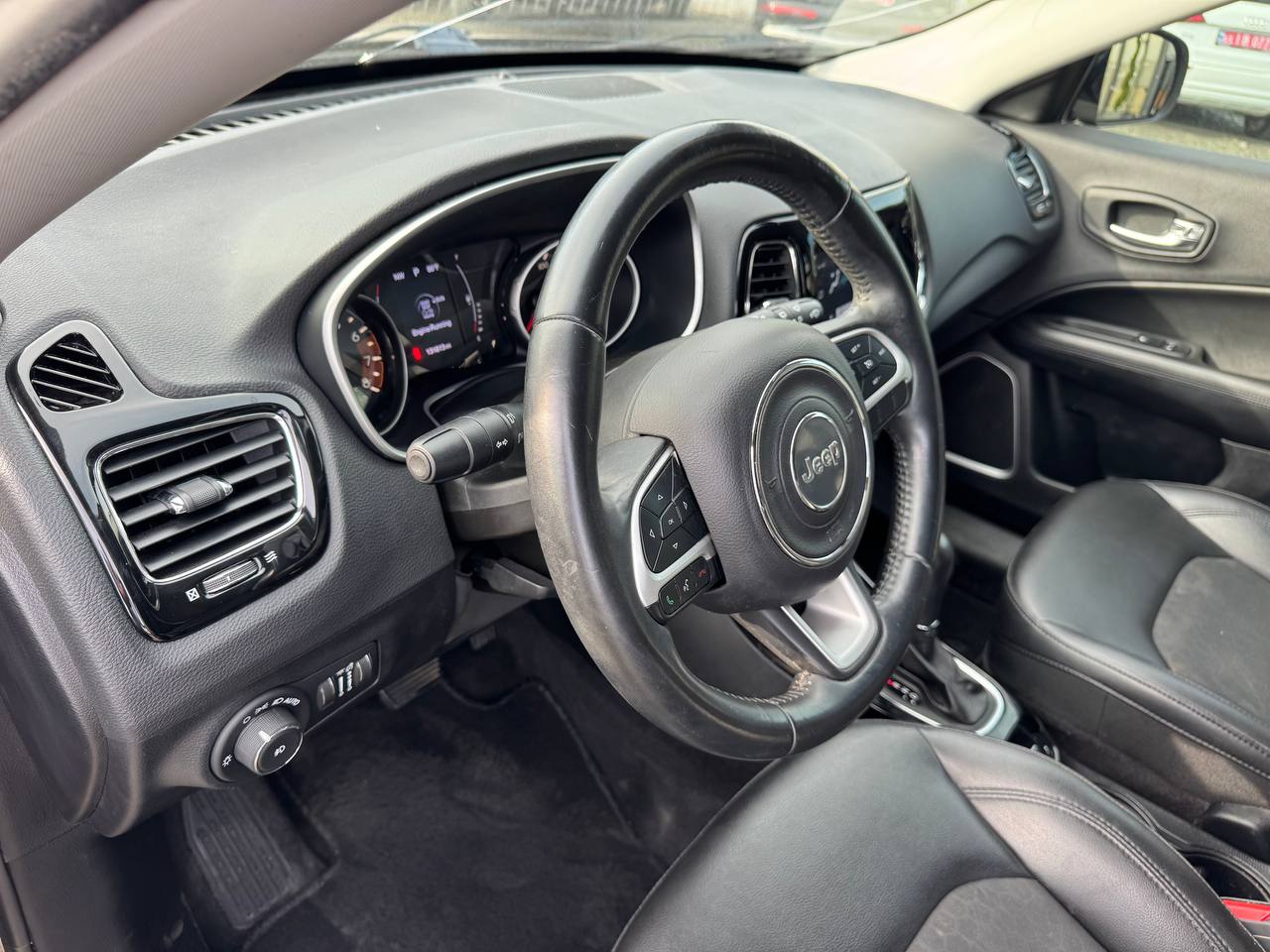 JEEP COMPASS LATITUDE 2018