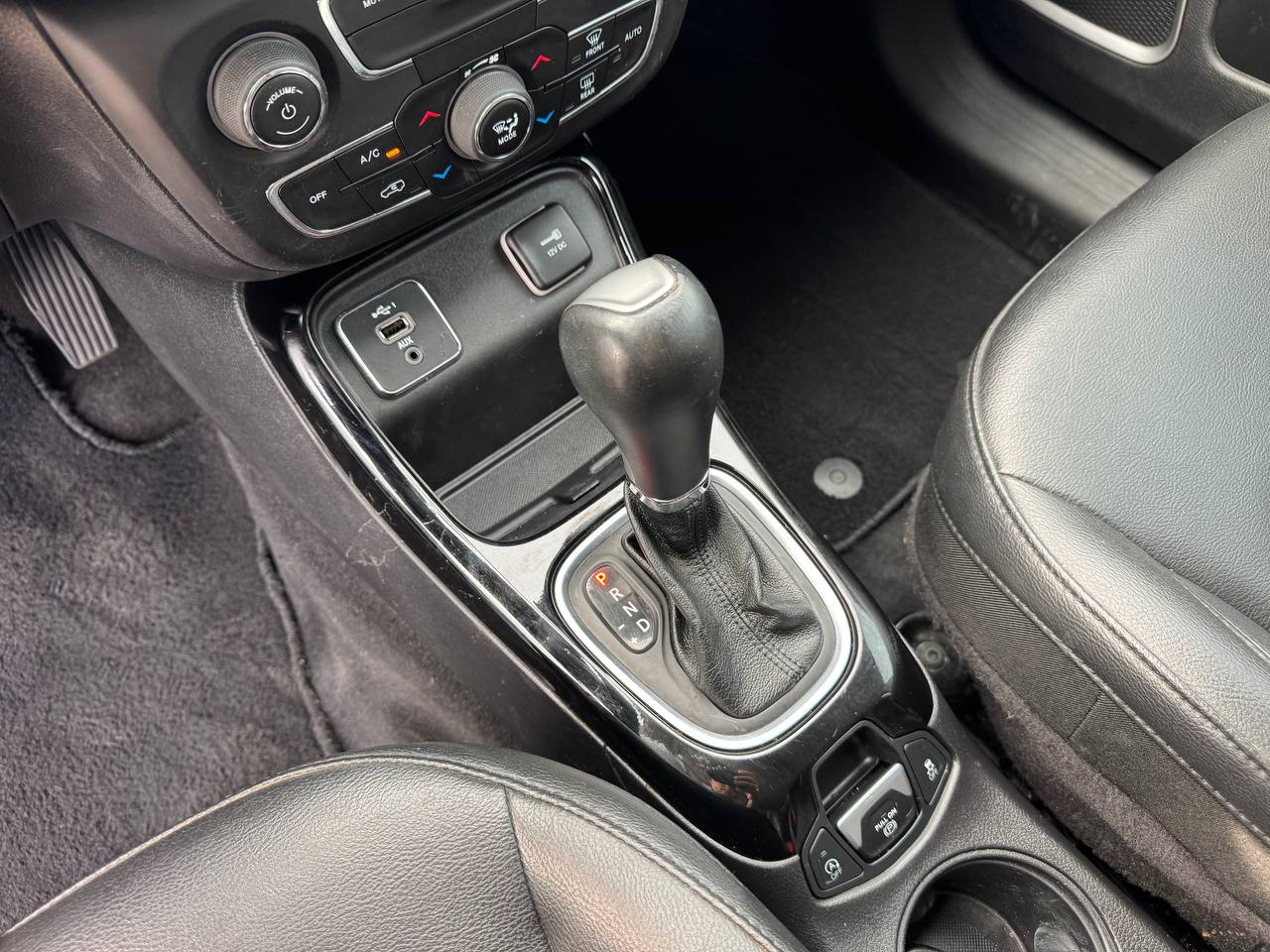 JEEP COMPASS LATITUDE 2018
