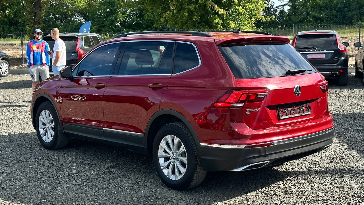 VOLKSWAGEN TIGUAN 2019