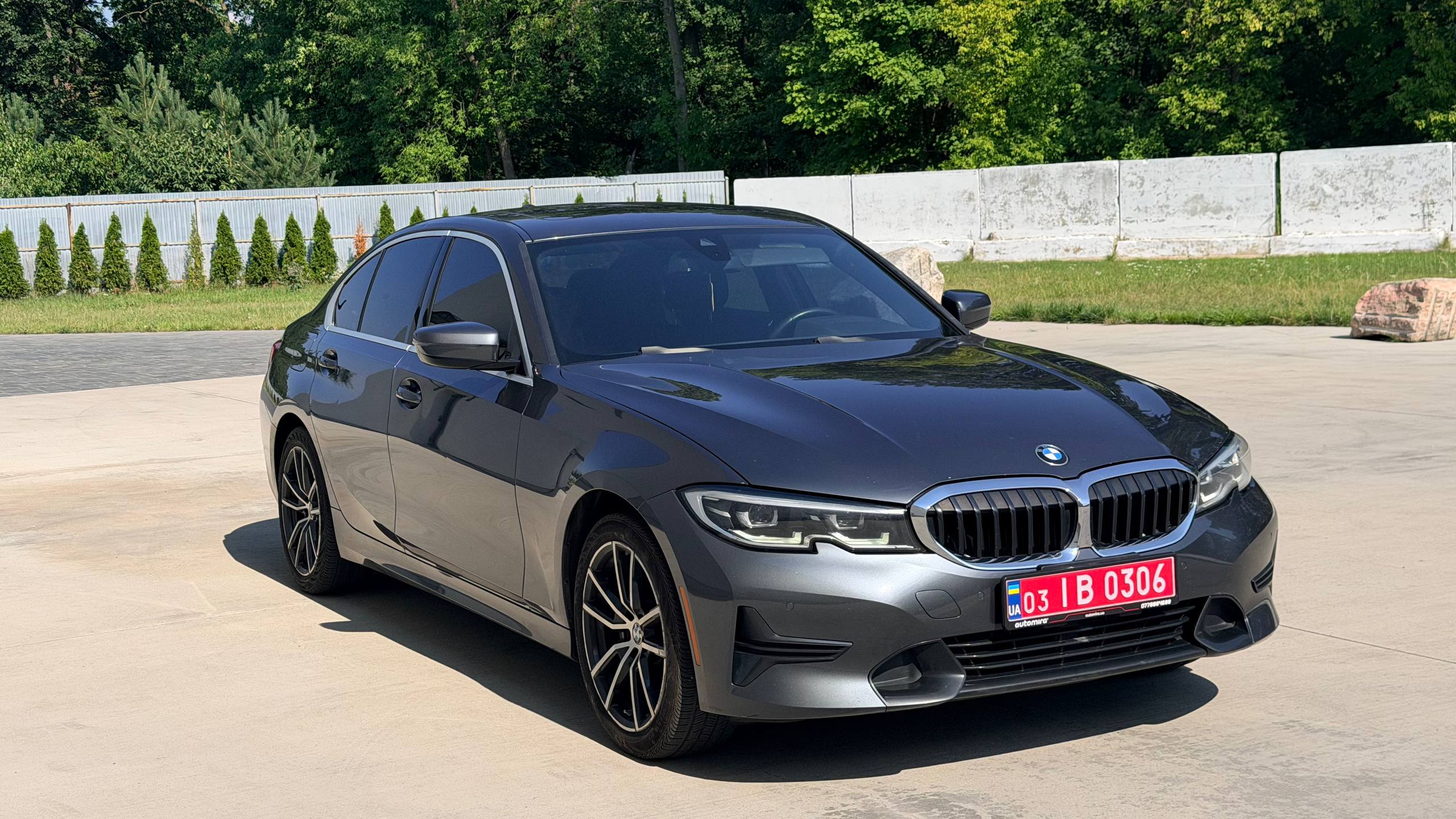 BMW 330 XI 2019