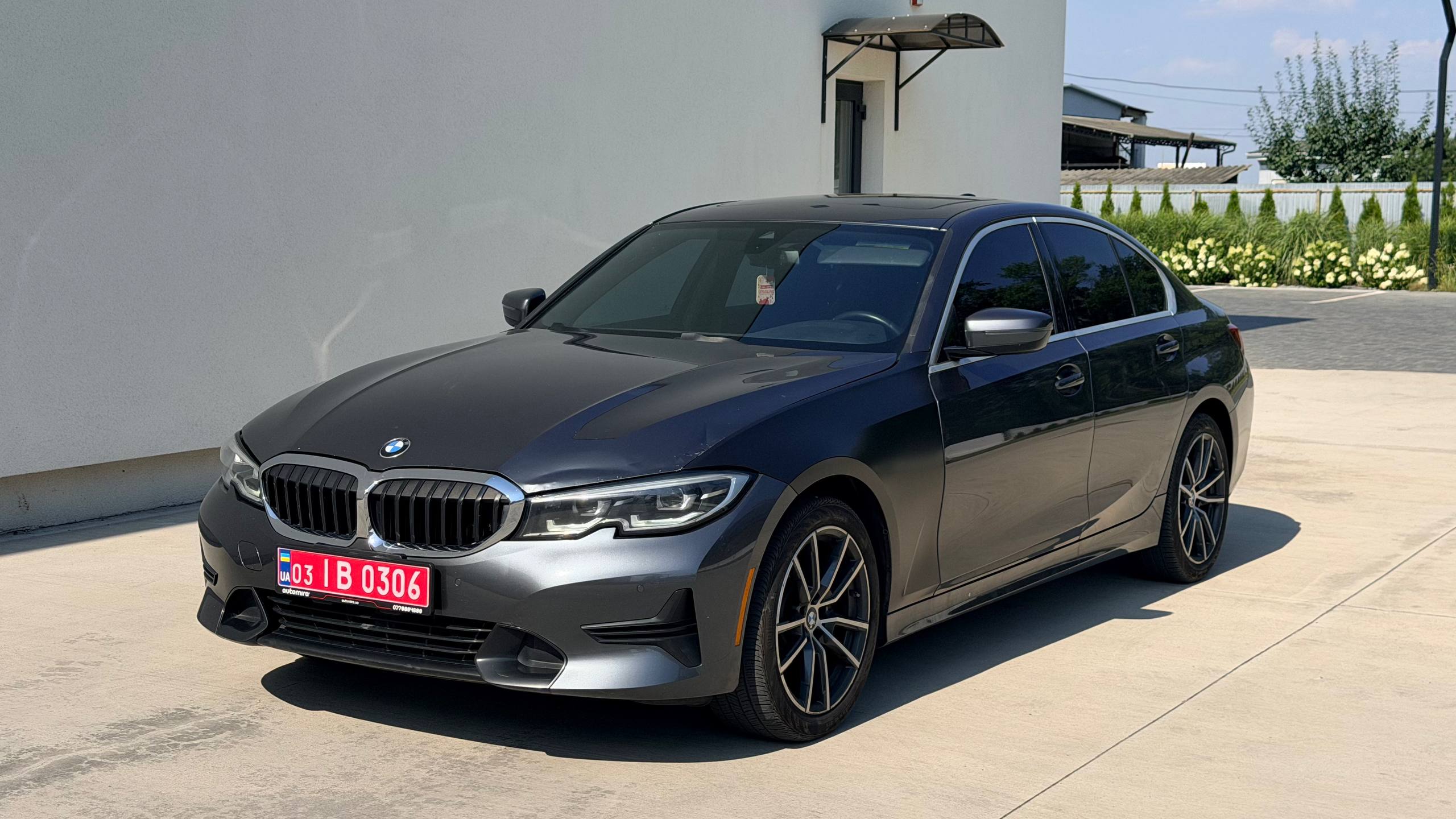 BMW 330 XI 2019